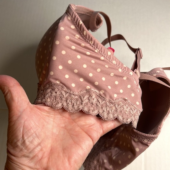3/$25 Adore Me Bra. Size 38DD. Lightly Padded. Underwire Sexy Polka Dot Tan - Picture 4 of 7